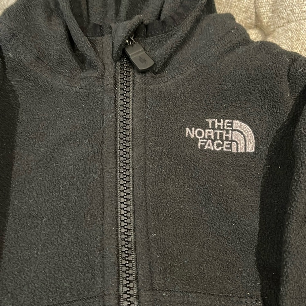 The North Face Kids Black Fleece Jacket